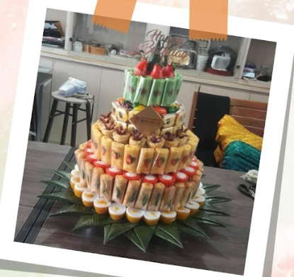 Tumpeng Kue Basah